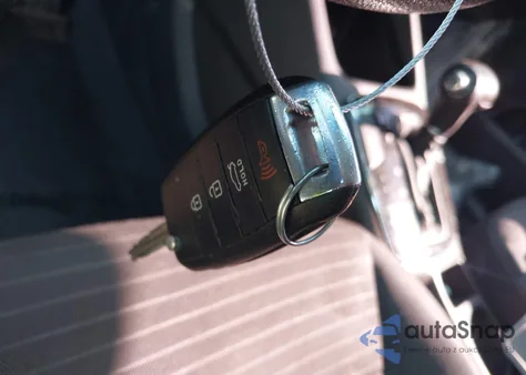 2018 Kia Forte Lx из США, поврежденный, VIN 3KPFL4A72JE191692